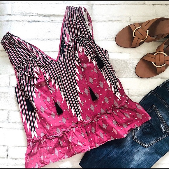 Veronica Beard Tops - Veronica Beard Aztec print boho vibe top size S